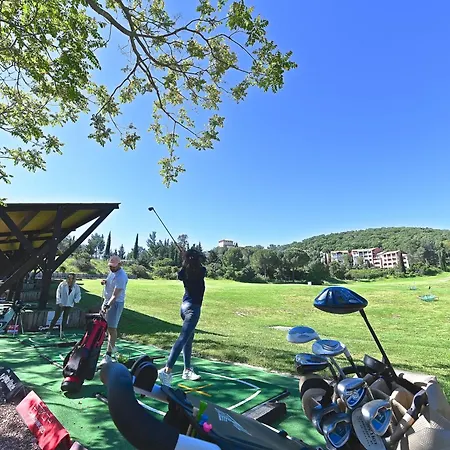 Apartamento Le Village - C2 105 By Interhome *