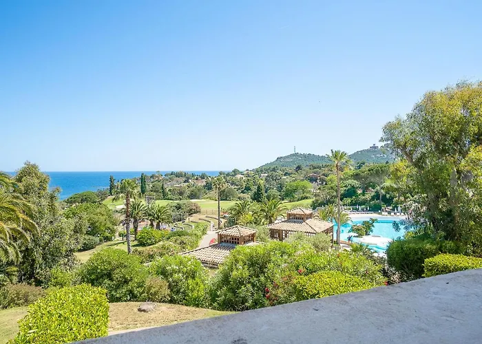 Le Village - C2 105 By Interhome Saint-Raphaël