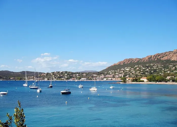 Lägenhet Le Village - C2 105 By Interhome Saint-Raphaël