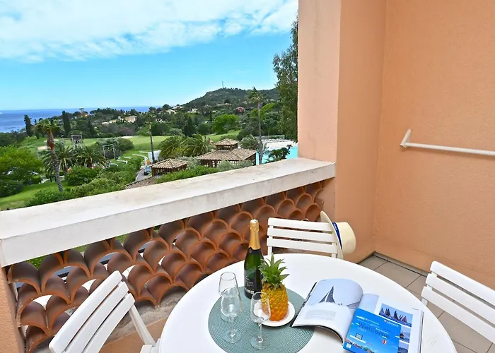 Lägenhet Le Village - C2 105 By Interhome